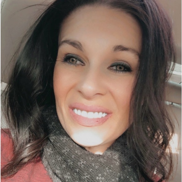 Meet your Posher, Sarah jo - Picture 2 of 6